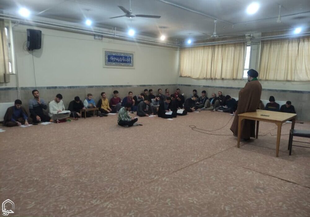 شرکت طلاب حافظ قرآن آذربایجان شرقی در دوره تربیت مربی حفظ قرآن همدان