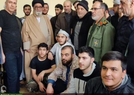 حضور گروه جهادی مدرسه علمیه سالار شهیدان تبریز در مناطق زلزله زده خوی